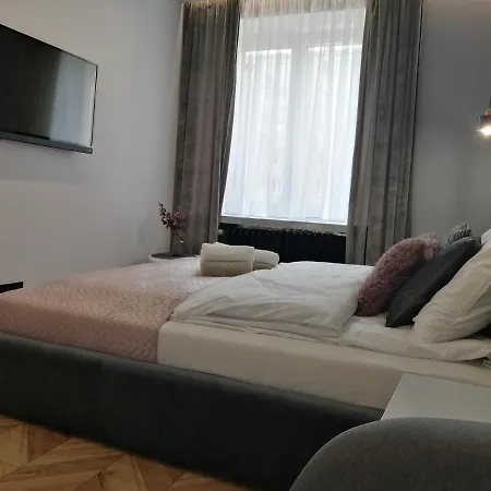 Lucy - Scisle Centrum Czestochowy Częstochowa