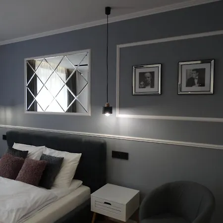 Lucy - Scisle Centrum Czestochowy تشينستوخوفا