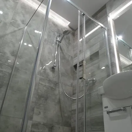 Lucy - Scisle Centrum Czestochowy